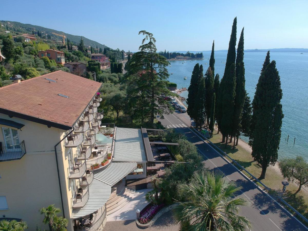 Hotel Galvani Torri Del Benaco Exterior foto